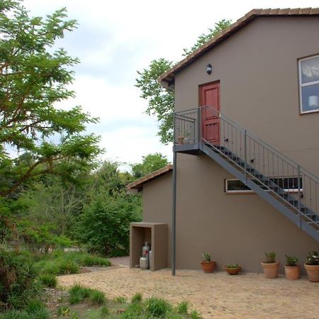 Wild Olive Executive Suite Johannesburg Bagian luar foto