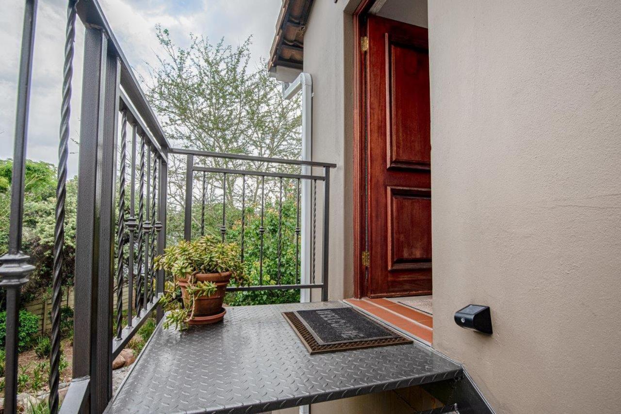 Wild Olive Executive Suite Johannesburg Bagian luar foto
