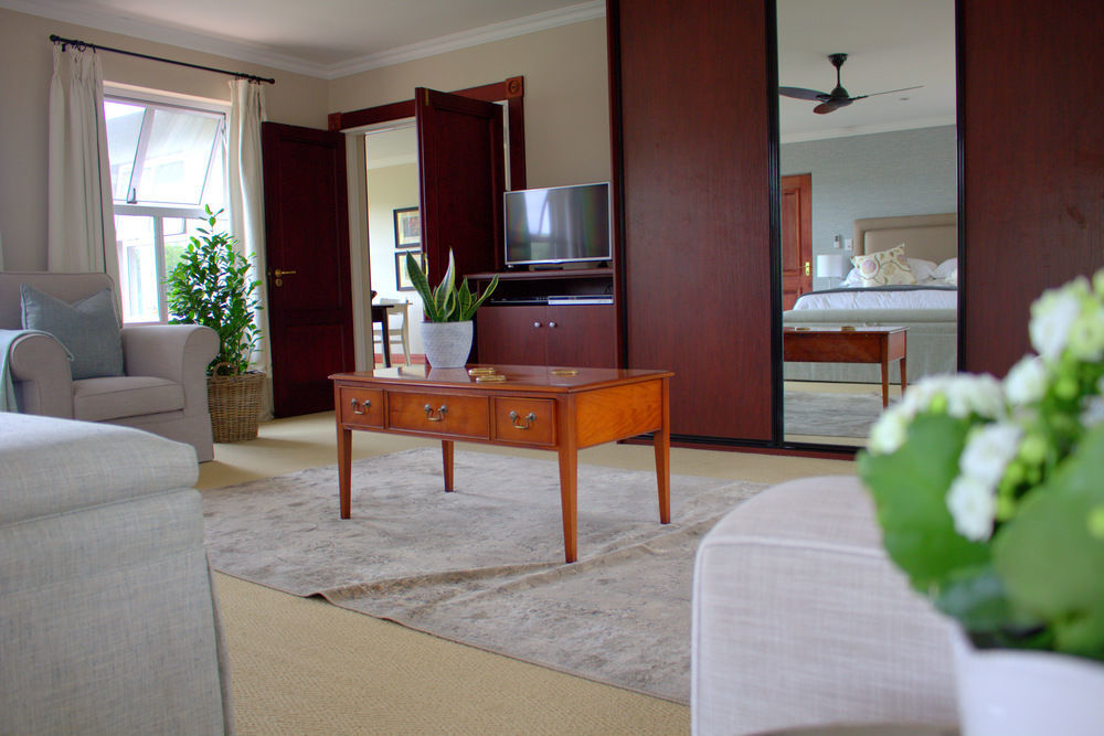 Wild Olive Executive Suite Johannesburg Bagian luar foto