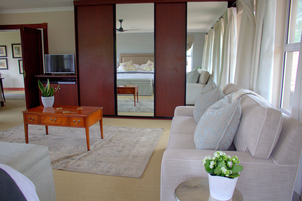 Wild Olive Executive Suite Johannesburg Bagian luar foto